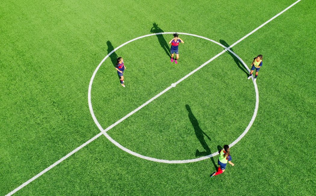 What's the Difference Between 11 v 11 and 5-a-side Soccer?
